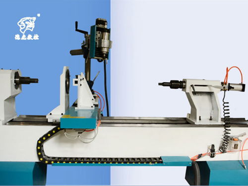 德虎數(shù)控工廠 專業(yè)供應三軸六刀數(shù)控木工車床及常州木工車床